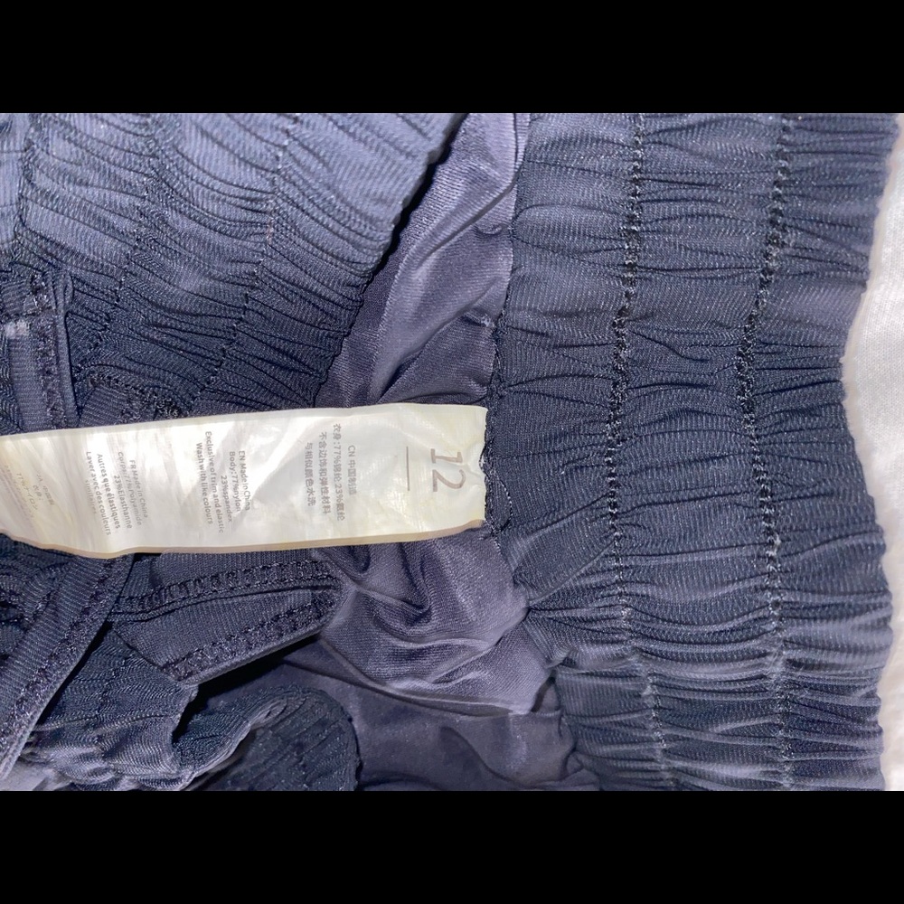 Running shorts - Picture 3 of 3